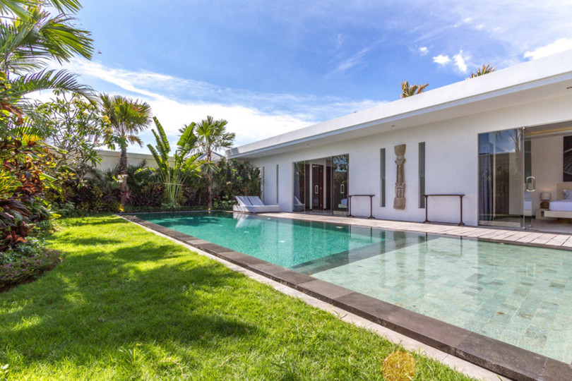 Exclusive Holiday Villa with Pool and Staff, Bali Villa 1156
