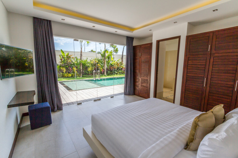 Exclusive Holiday Villa with Pool and Staff, Bali Villa 1156