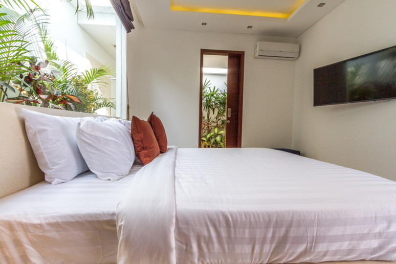Exclusive Holiday Villa with Pool and Staff, Bali Villa 1156