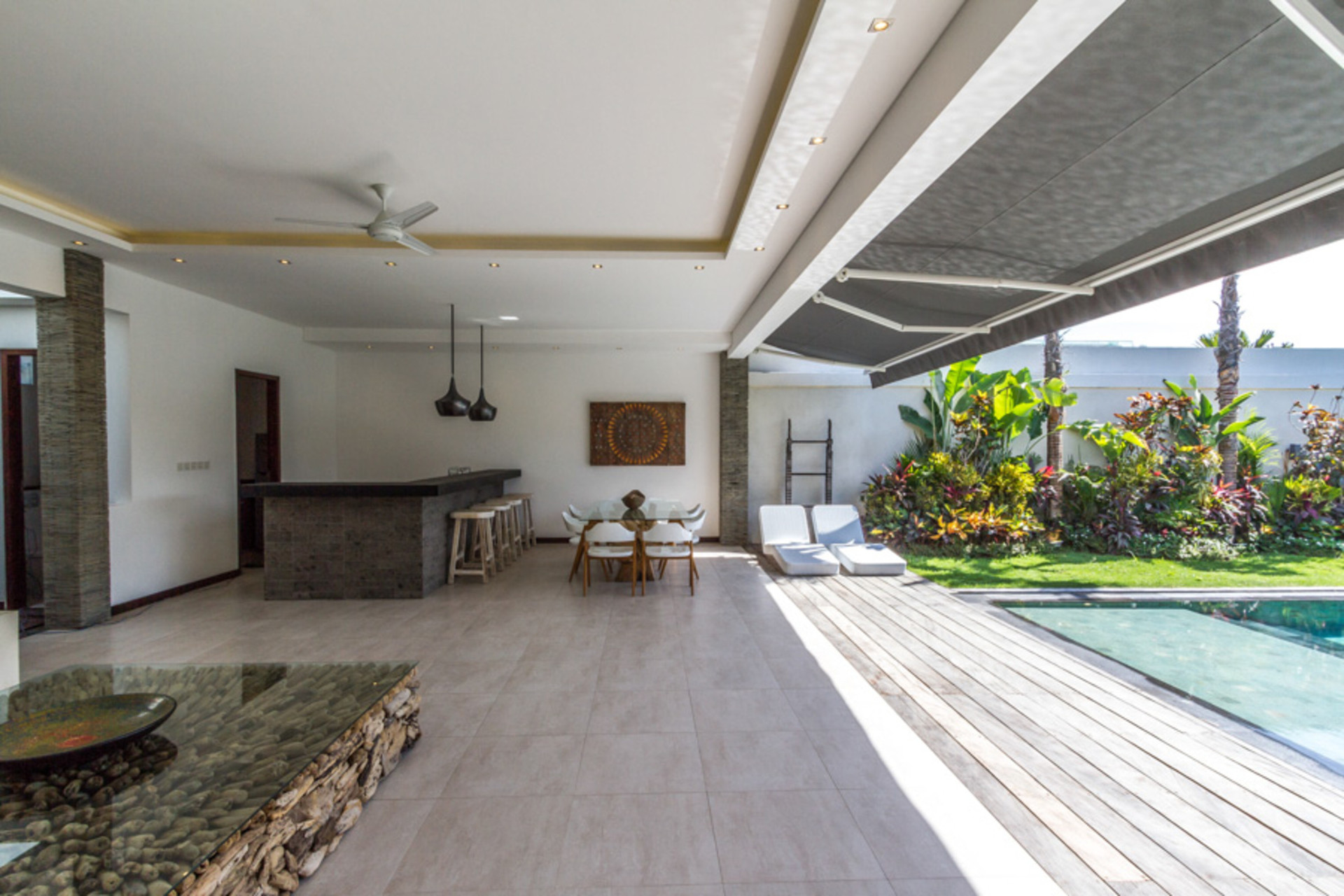 Luxury 3-Bedroom Villa Near Seminyak Attractions, Bali Villa 1157