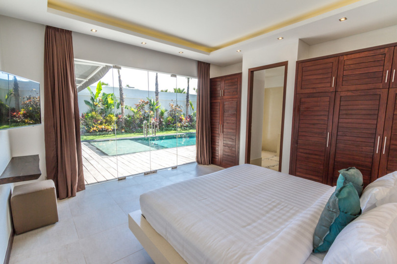 Luxury 3-Bedroom Villa Near Seminyak Attractions, Bali Villa 1157