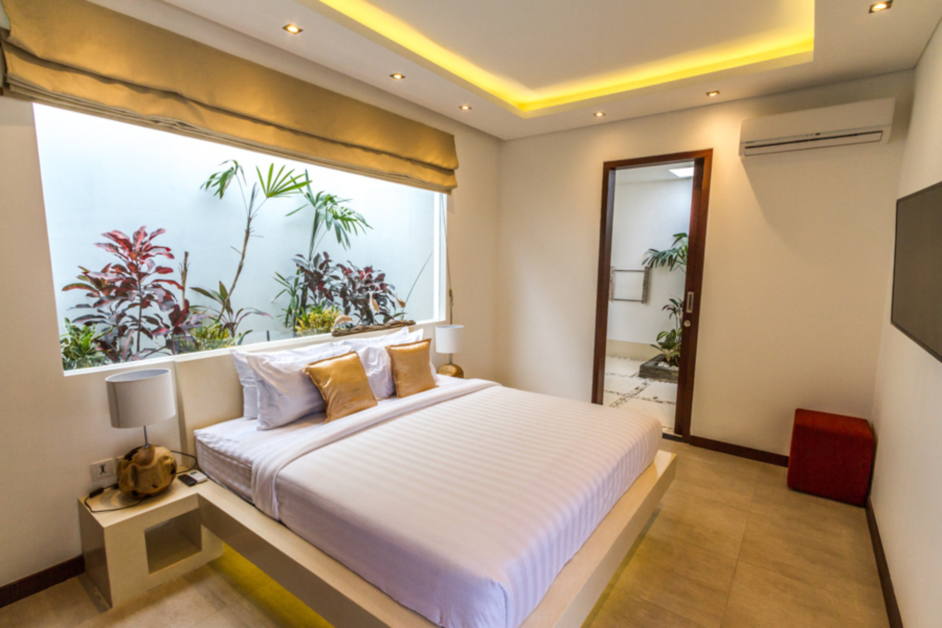 5 Star Private Villa Holiday in Seminyak at an Unbeatable Rate, Bali Villa 1158