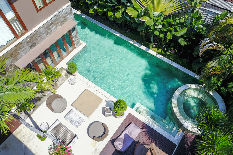 Luxury 5BR Family Villa Near Seminyak, Bali Villa 1167