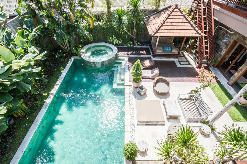 Luxury 5BR Family Villa Near Seminyak, Bali Villa 1167
