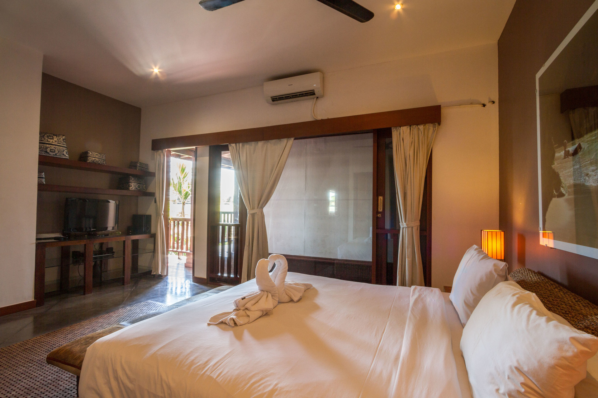 Luxury 5BR Family Villa Near Seminyak, Bali Villa 1167