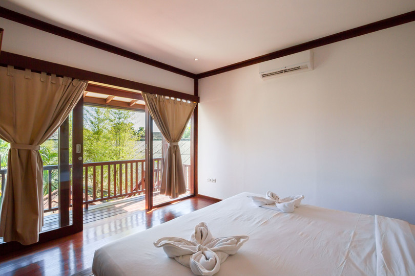 Luxury 5BR Family Villa Near Seminyak, Bali Villa 1167