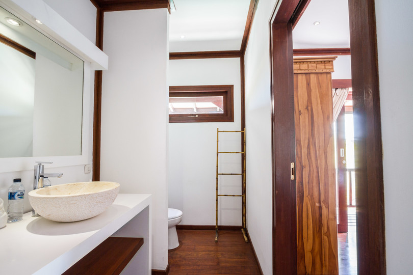 Luxury 5BR Family Villa Near Seminyak, Bali Villa 1167