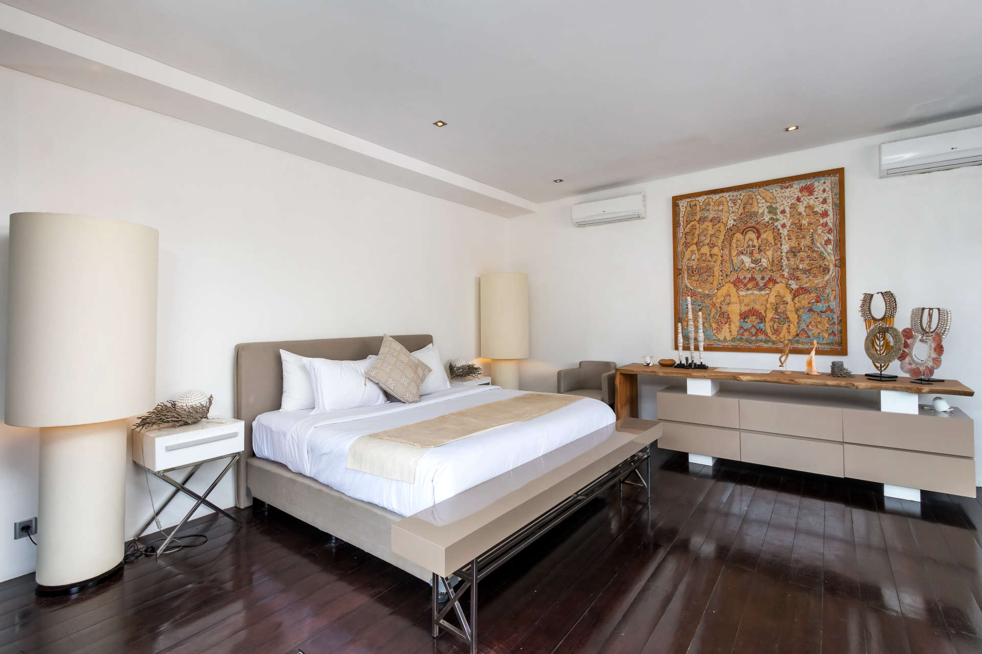 5 Bedroom Holiday Villa in Seminyak with Private Pool, Bali Villa 2001