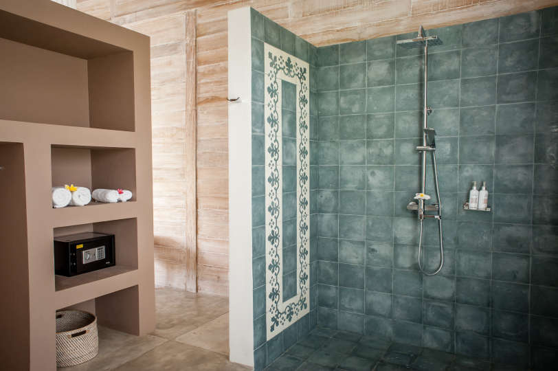 Beautiful 5 Star Holiday Villa in a Prime Location in Kerobokan, Bali Villa 2006