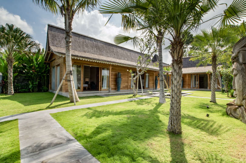 Enjoy a Holiday of a Lifetime Renting Your Own 5 Star Private Villa at the Best Rate in Kerobokan, Villa Bali 2008