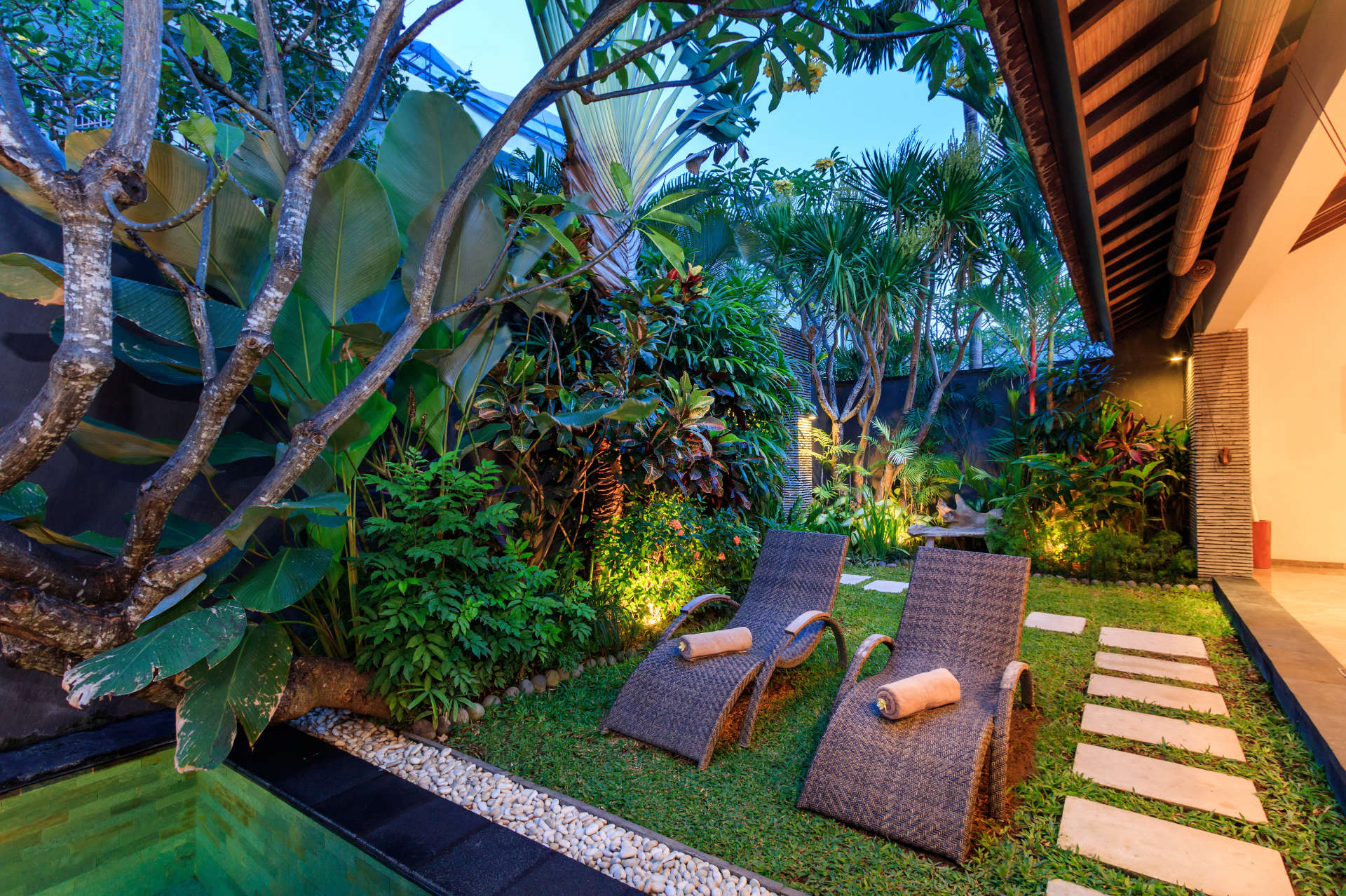 You will Love This Luxury 1 Bedroom Holiday Villa in Seminyak with Private Pool, Villa Bali 2011