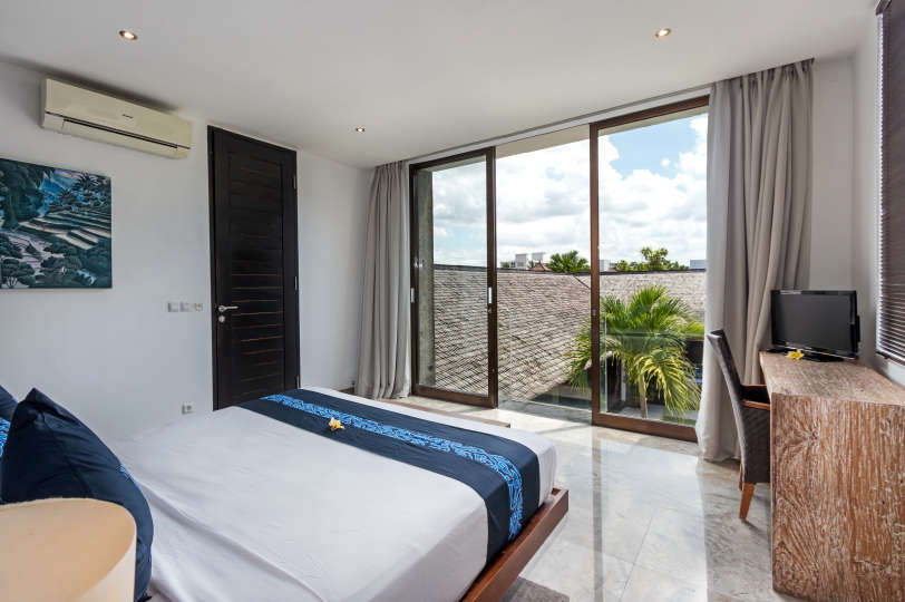 Beautiful 5 Star Holiday Villa in a Prime Location in Seminyak, Book Early to Secure Your Dates, Villa Bali 2016