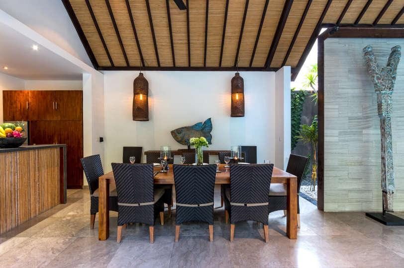 Beautiful 5 Star Holiday Villa in a Prime Location in Seminyak, Book Early to Secure Your Dates, Villa Bali 2016