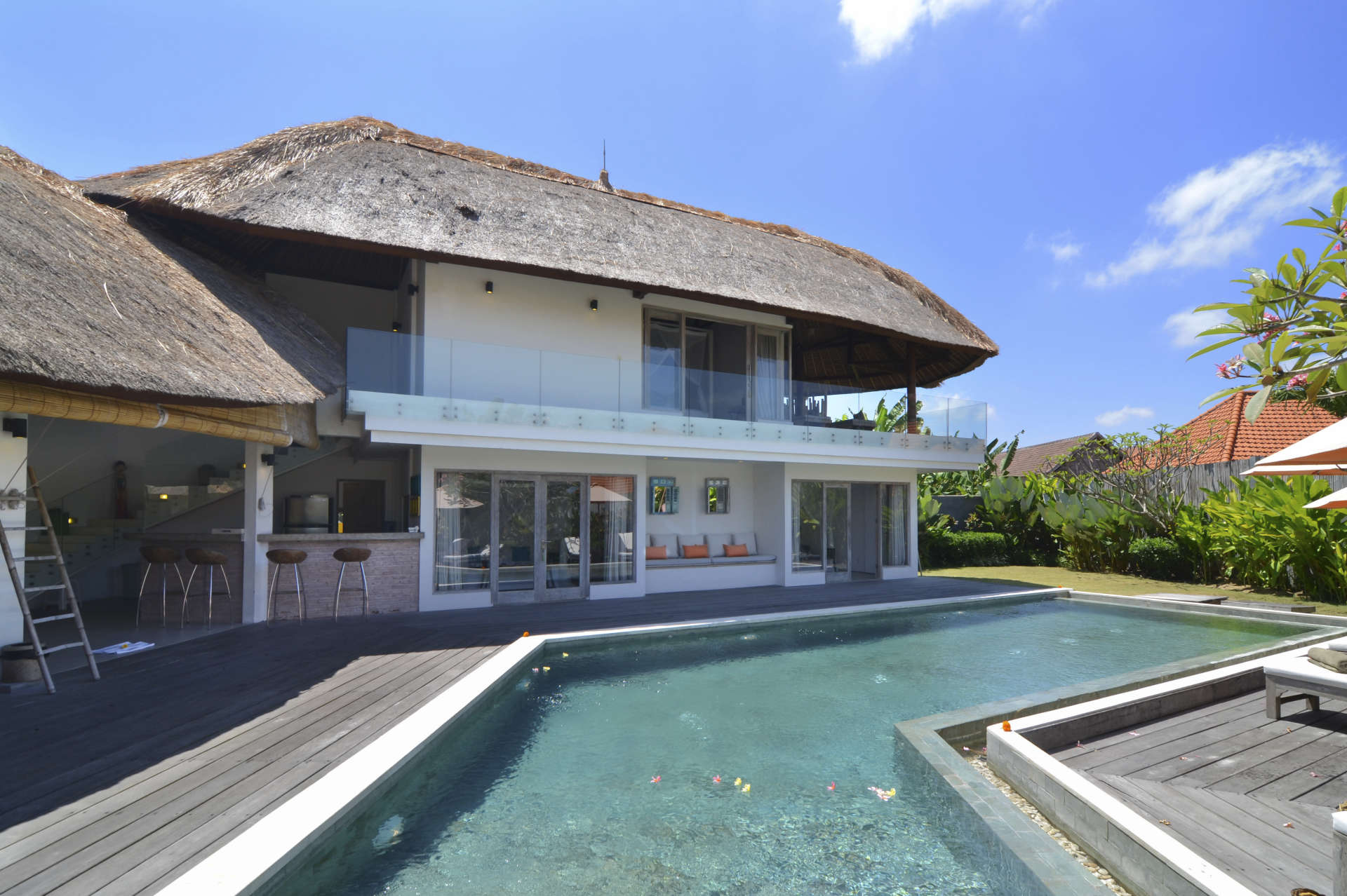 Renting Your Own 5 Star Private Villa at the Best Rate in Canggu, Villa Bali 2018
