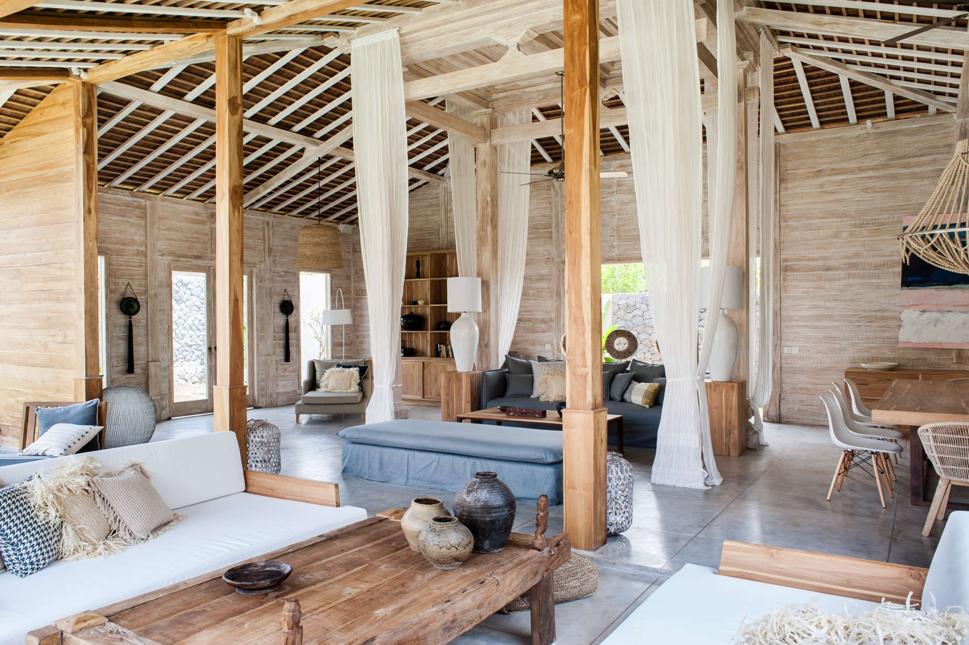 Luxury 5 Bedroom Villa with Private Pool, Bali Villa 2022