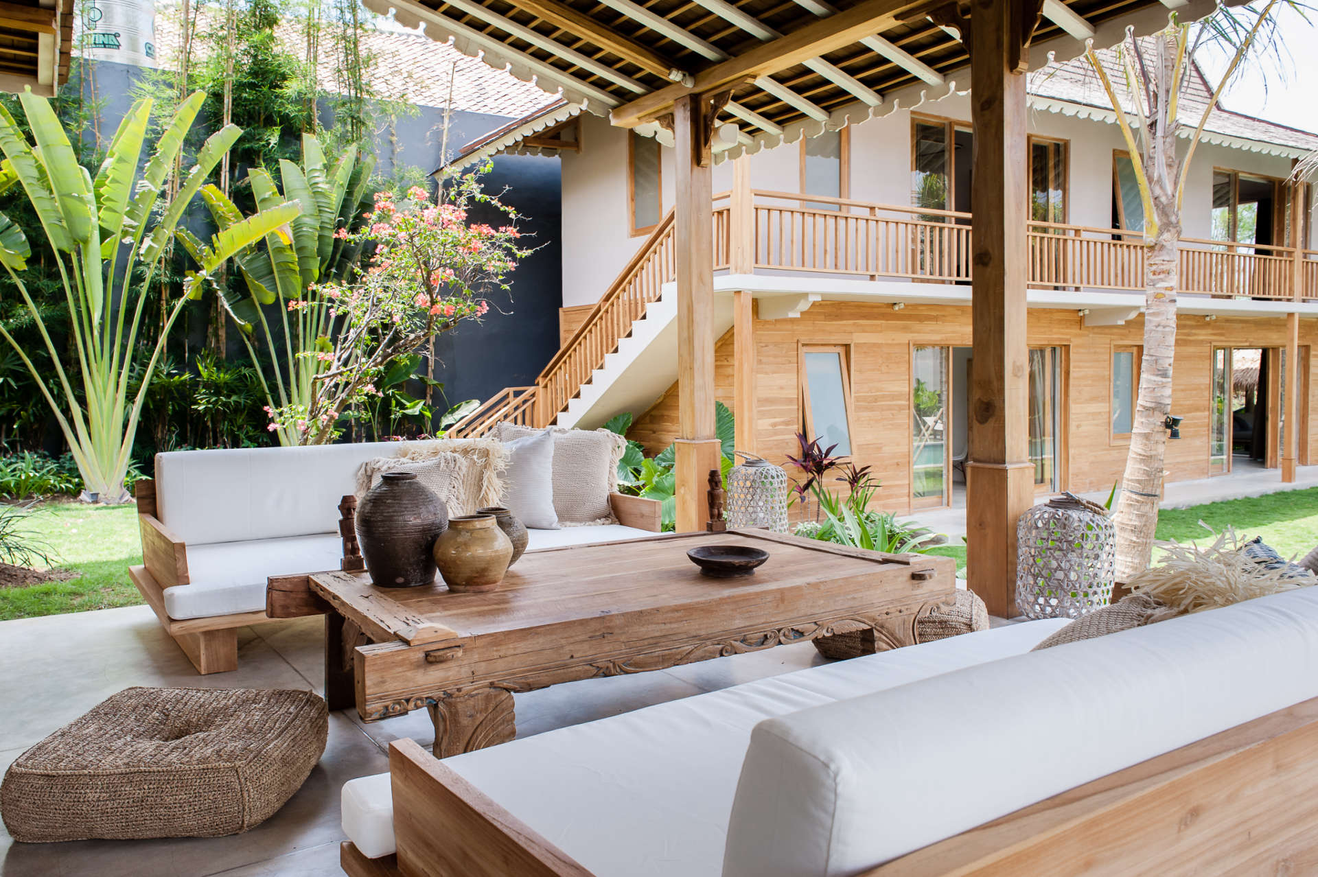 Luxury 5 Bedroom Villa with Private Pool, Bali Villa 2022