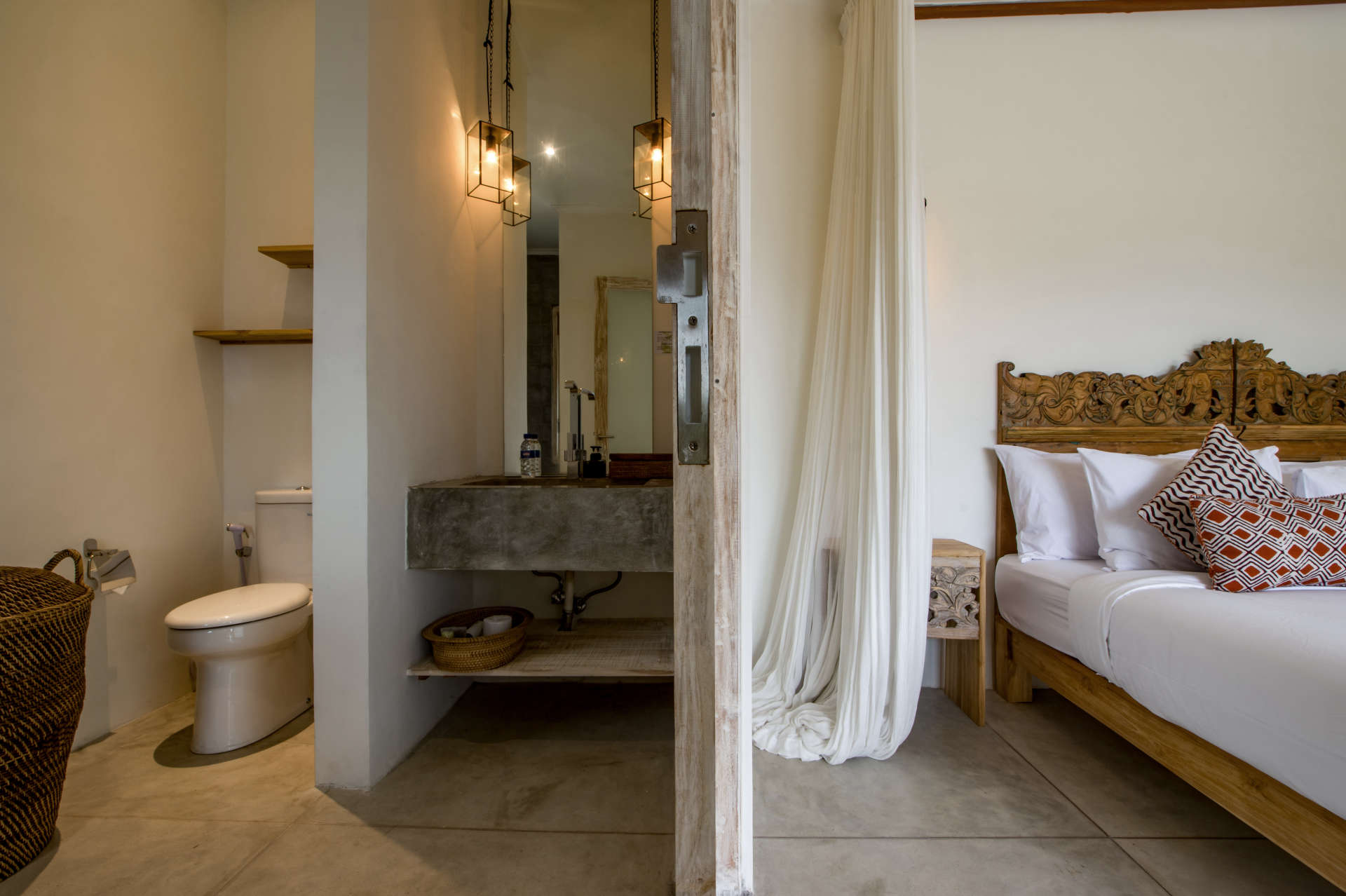 Luxury 5 Bedroom Villa with Private Pool, Bali Villa 2022