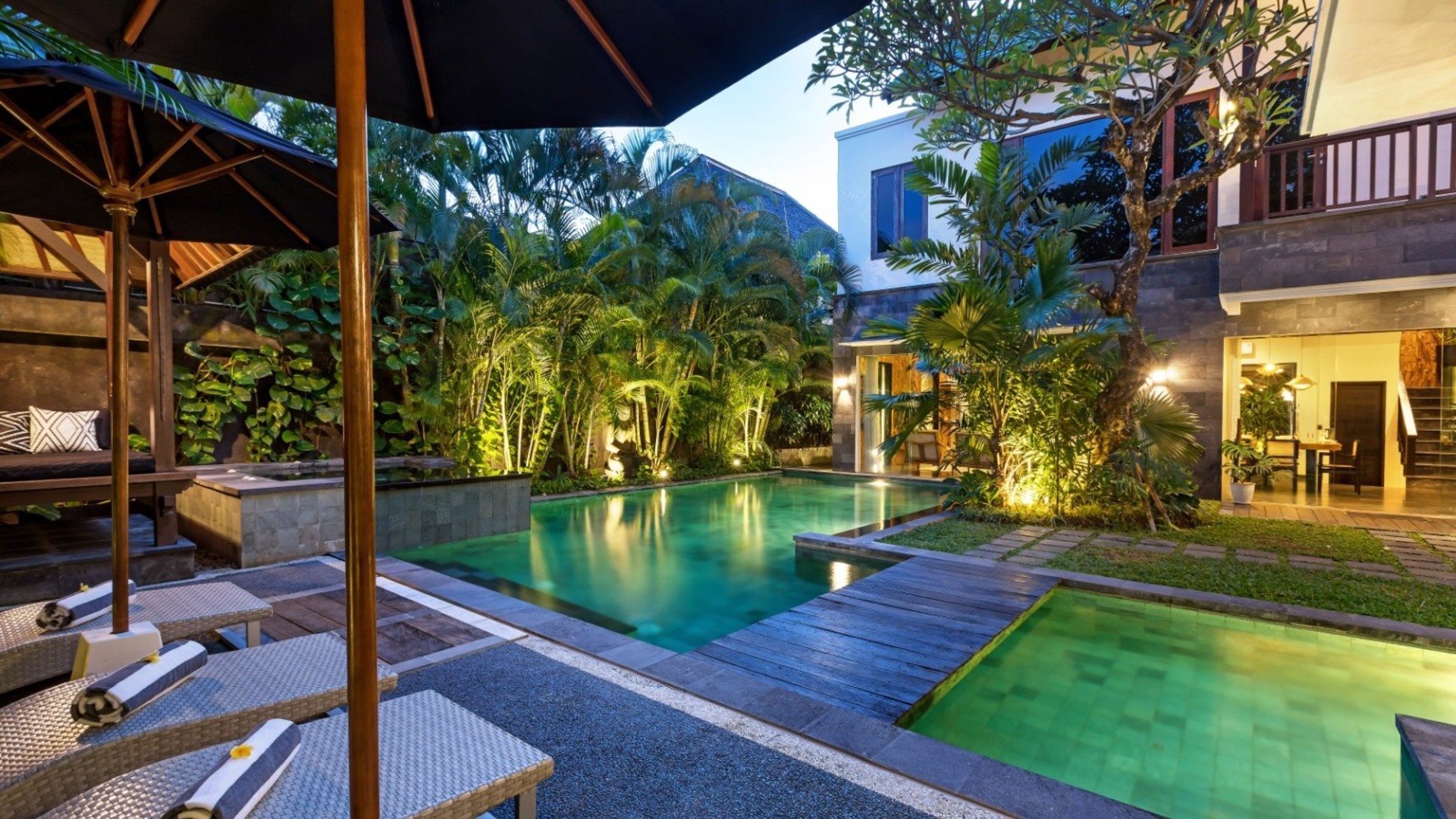 Rent a Luxury Villa in Bali Close to the Beach, Bali Villa 2024