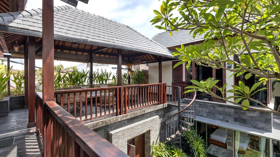 Rent a Luxury Villa in Bali Close to the Beach, Bali Villa 2024
