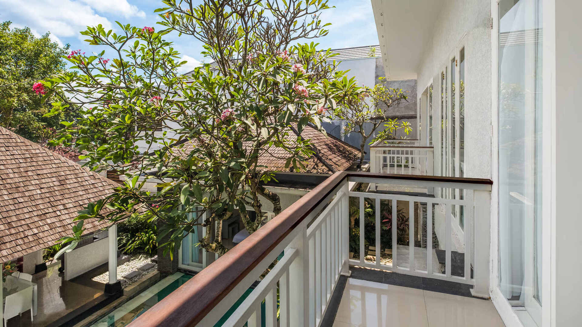 Chic Seminyak Escape, Bali Villa 2030