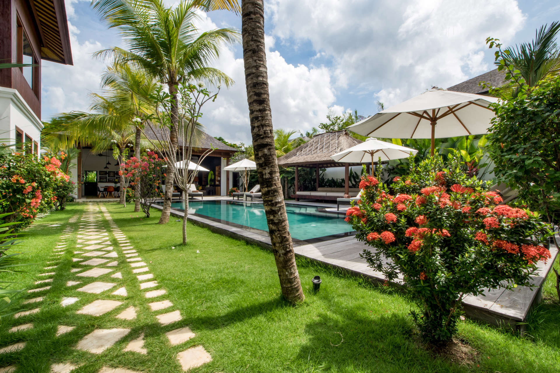 Rent Your Dream Holiday Villa with Private Pool in Seminyak’s most Exclusive Neighbourhood, Villa Bali 2034