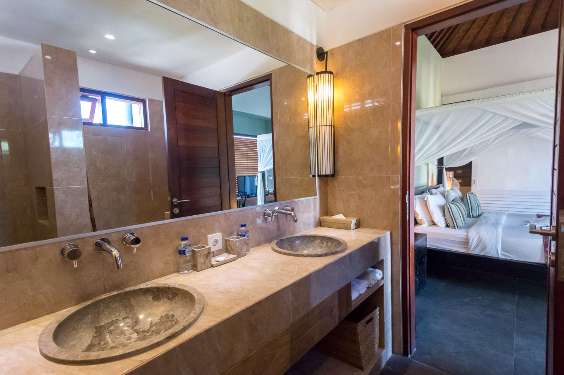 How to Rent Your Own Private Luxury Holiday Villa in Seminyak for Less than Basic Hotel, Villa Bali 2040