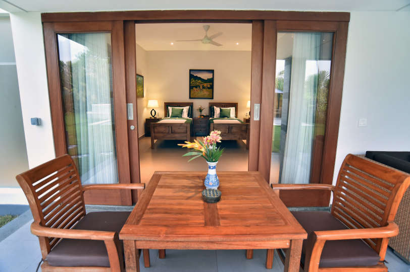 Rent a Luxury Villa in Bali Close to the Beach, Bali Villa 2054