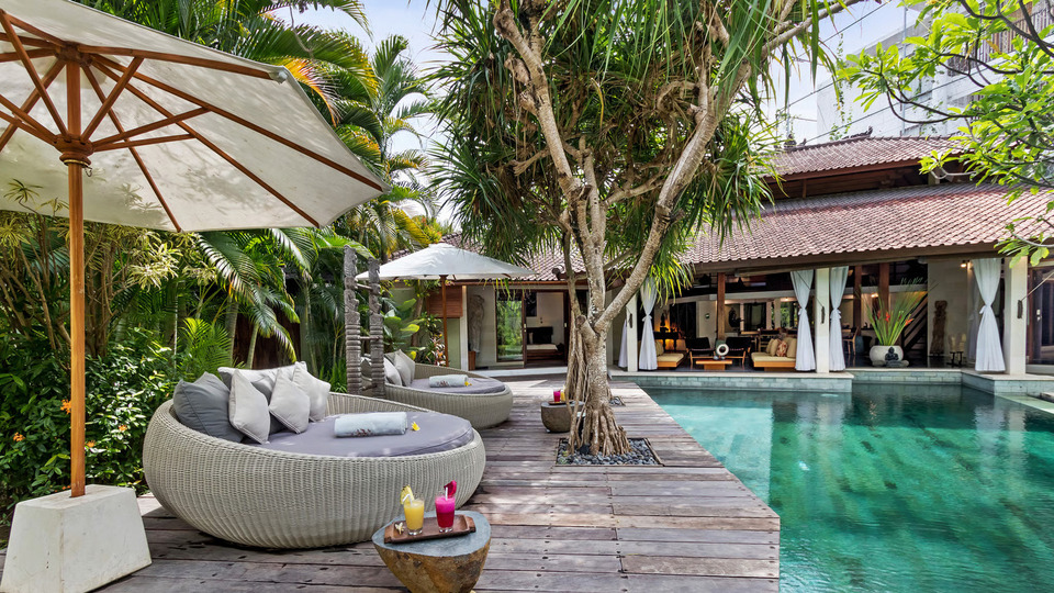 5 Star Villa in Bali, Minutes from the Beach, Bali Villa 2065, Seminyak, Indonesia