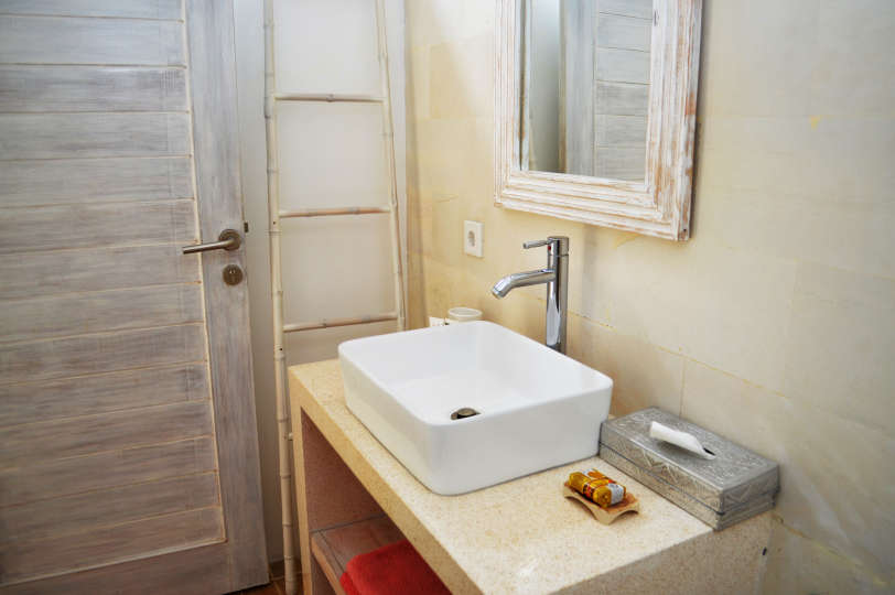 5 Star Villa in Bali, Minutes from the Beach, Bali Villa 2070