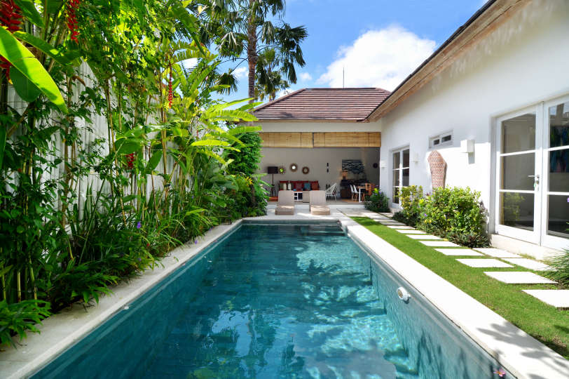5 Star Villa in Bali, Minutes from the Beach, Bali Villa 2070