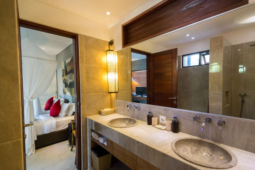 You will Love This Luxury 12 Bedroom Holiday Villa in Seminyak with Private Pool, Villa Bali 2081