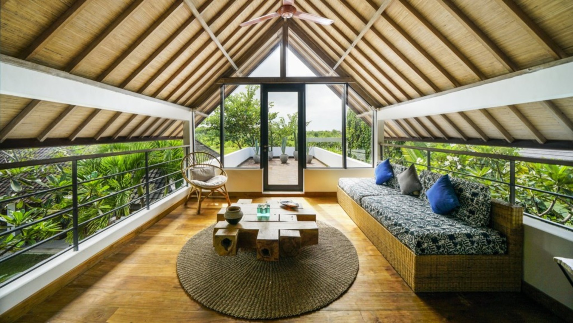 5 Star Villa for Rent in Bali, Bali Villa 2084