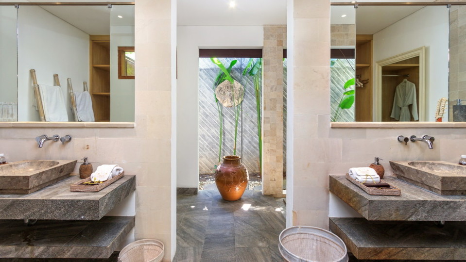 5 Star Villa for Rent in Bali, Bali Villa 2084