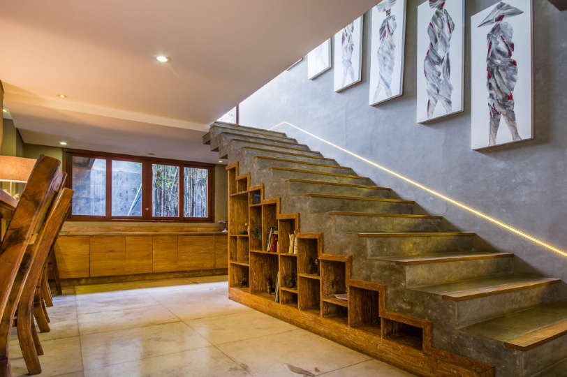 Rent a Luxury Villa in Bali Close to the Beach, Bali Villa 2086