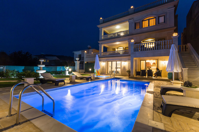 5 Star Private Cyprus Villa on the Beach, Paphos Villa 1410