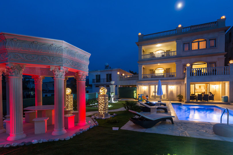 5 Star Private Cyprus Villa on the Beach, Paphos Villa 1410