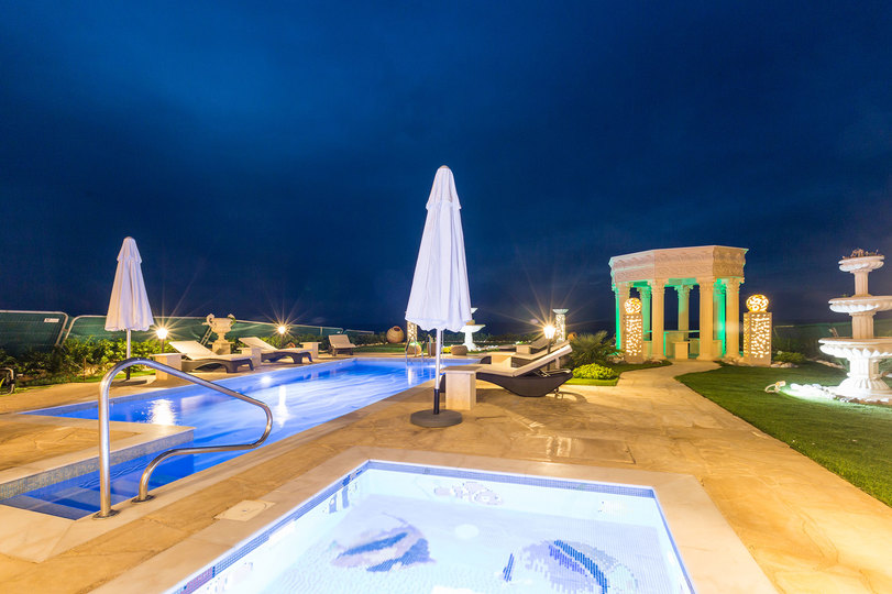 5 Star Private Cyprus Villa on the Beach, Paphos Villa 1410