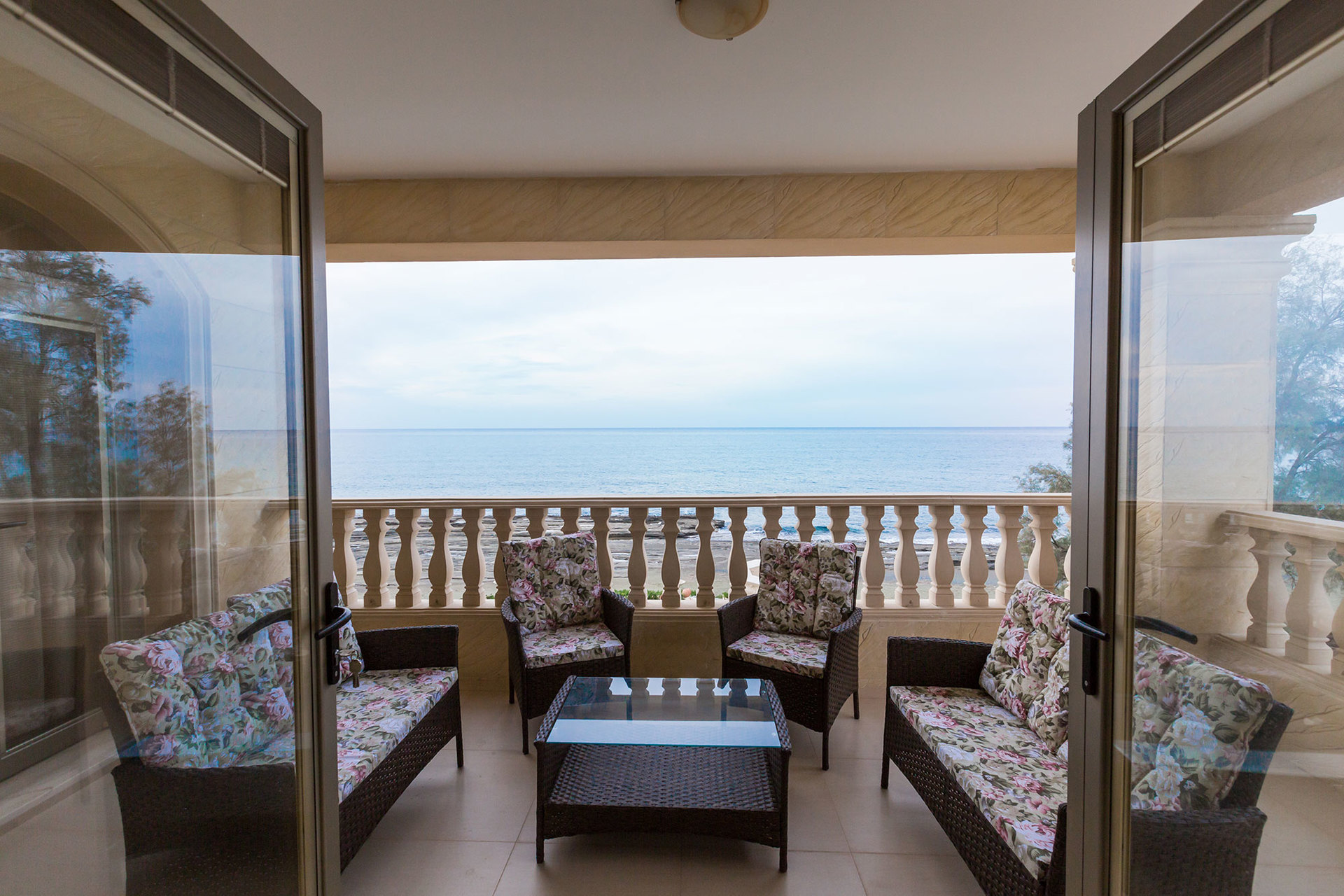 5 Star Private Cyprus Villa on the Beach, Paphos Villa 1410