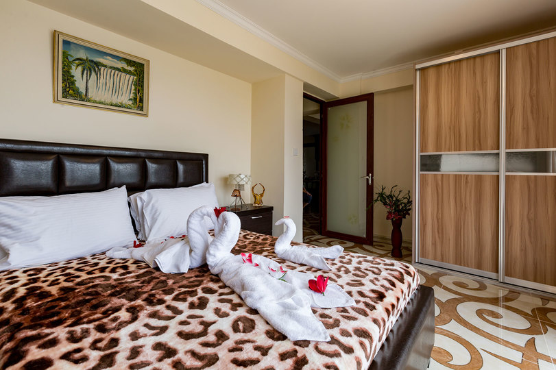 5 Star Private Cyprus Villa on the Beach, Paphos Villa 1410