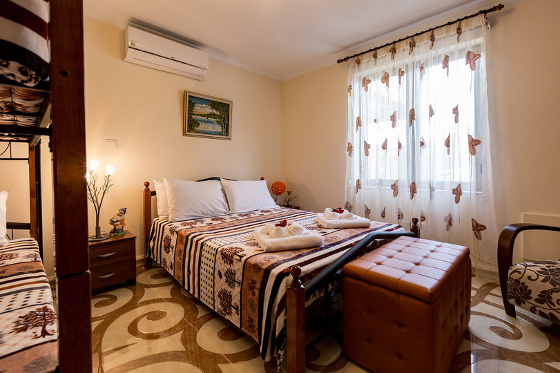 5 Star Private Cyprus Villa on the Beach, Paphos Villa 1410