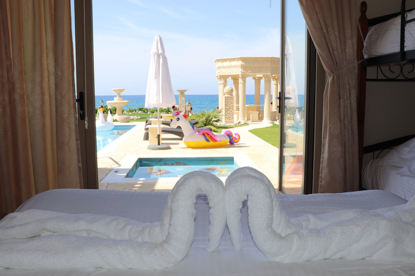 5 Star Private Cyprus Villa on the Beach, Paphos Villa 1410