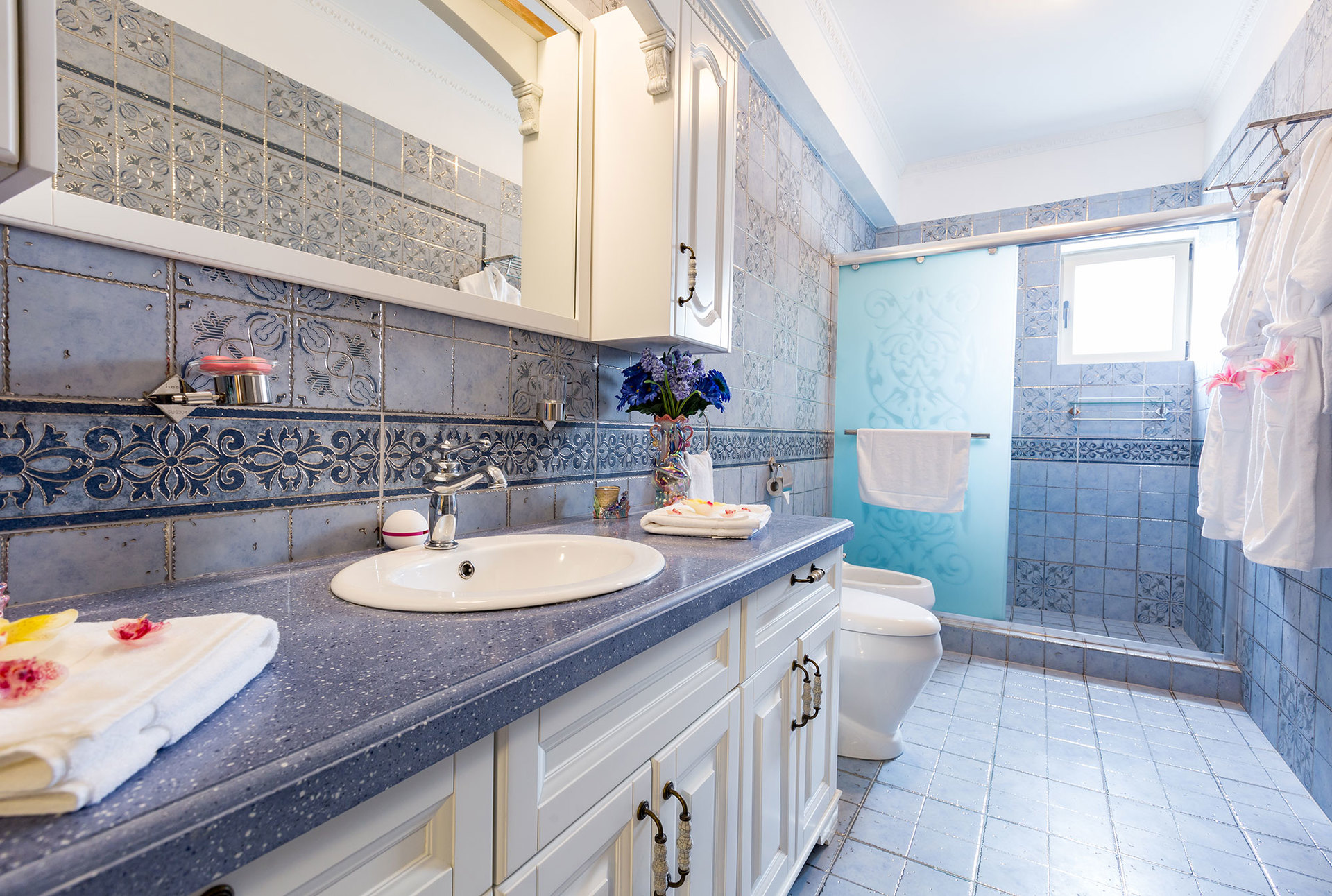 5 Star Private Cyprus Villa on the Beach, Paphos Villa 1410