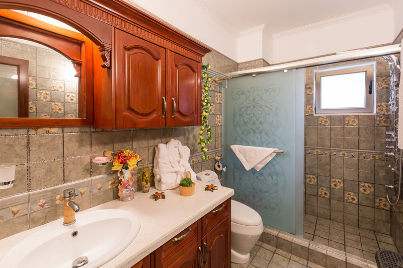 5 Star Private Cyprus Villa on the Beach, Paphos Villa 1410