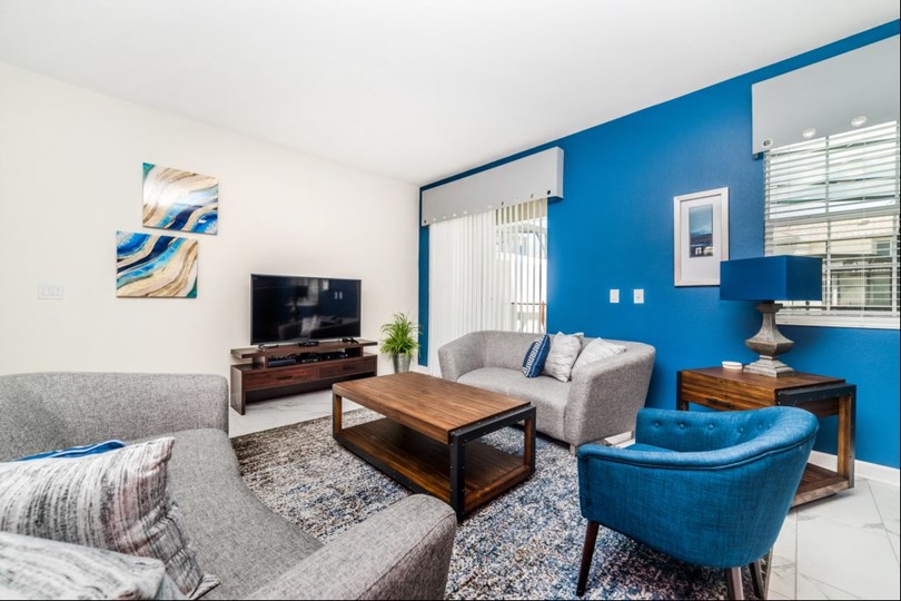 You and Your Family will Love this 5 Star Home with Private Pool on Storey Lake Resort, Townhome Orlando 6414