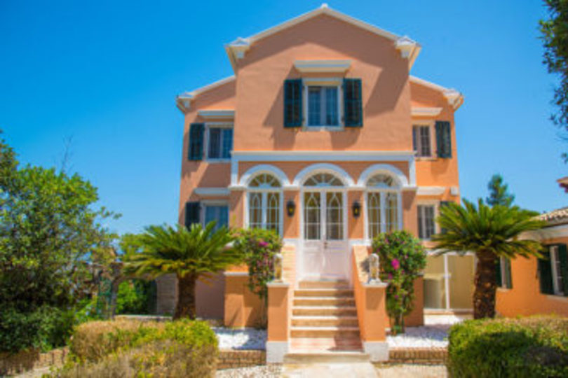Private Pool & Breathtaking Views, Corfu Villa 1000