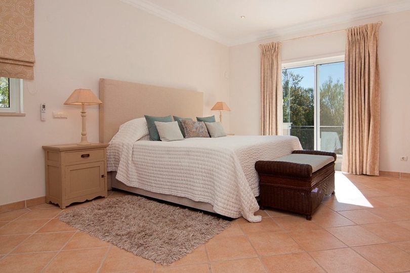 5 Star Villa Lydia - Refined Luxury with Private Cinema