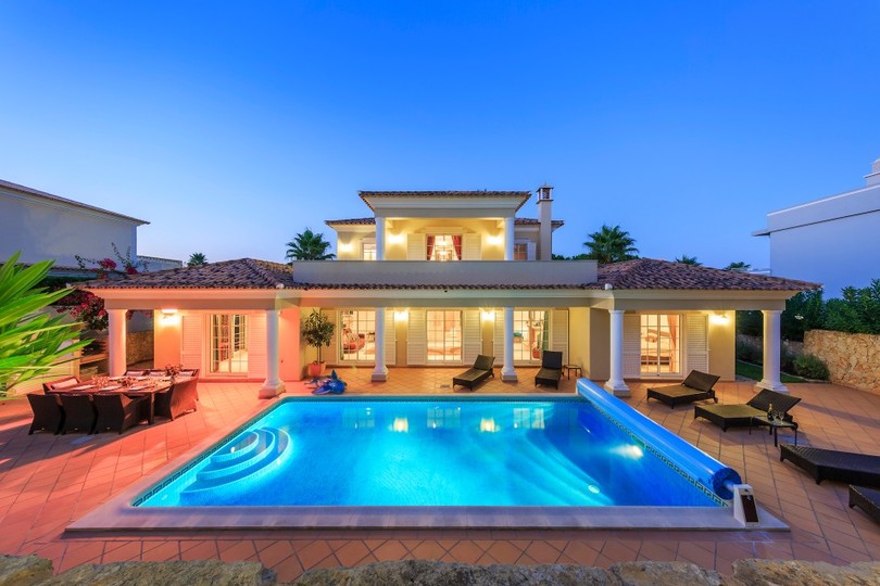 5 Star Villa Almond - Exclusive Pool & Entertainment, Loulé, Portugal