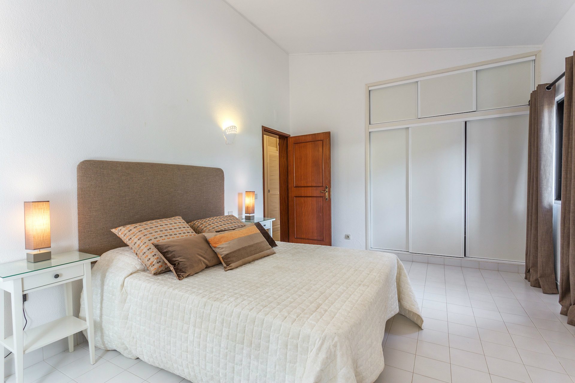 5 Star Villa Pinheiro - Private Pool & Garden Luxury