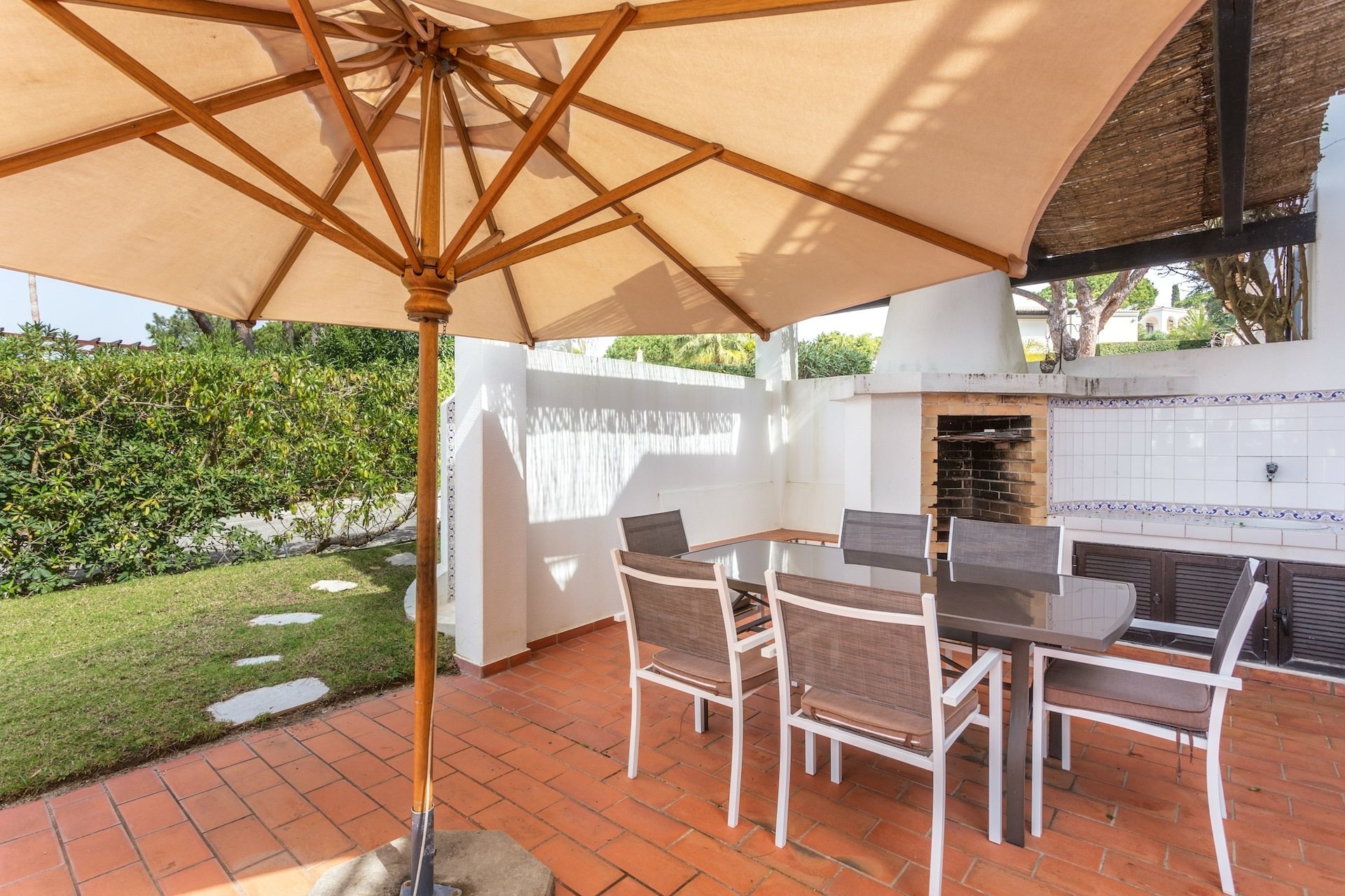 5 Star Villa Pinheiro - Private Pool & Garden Luxury