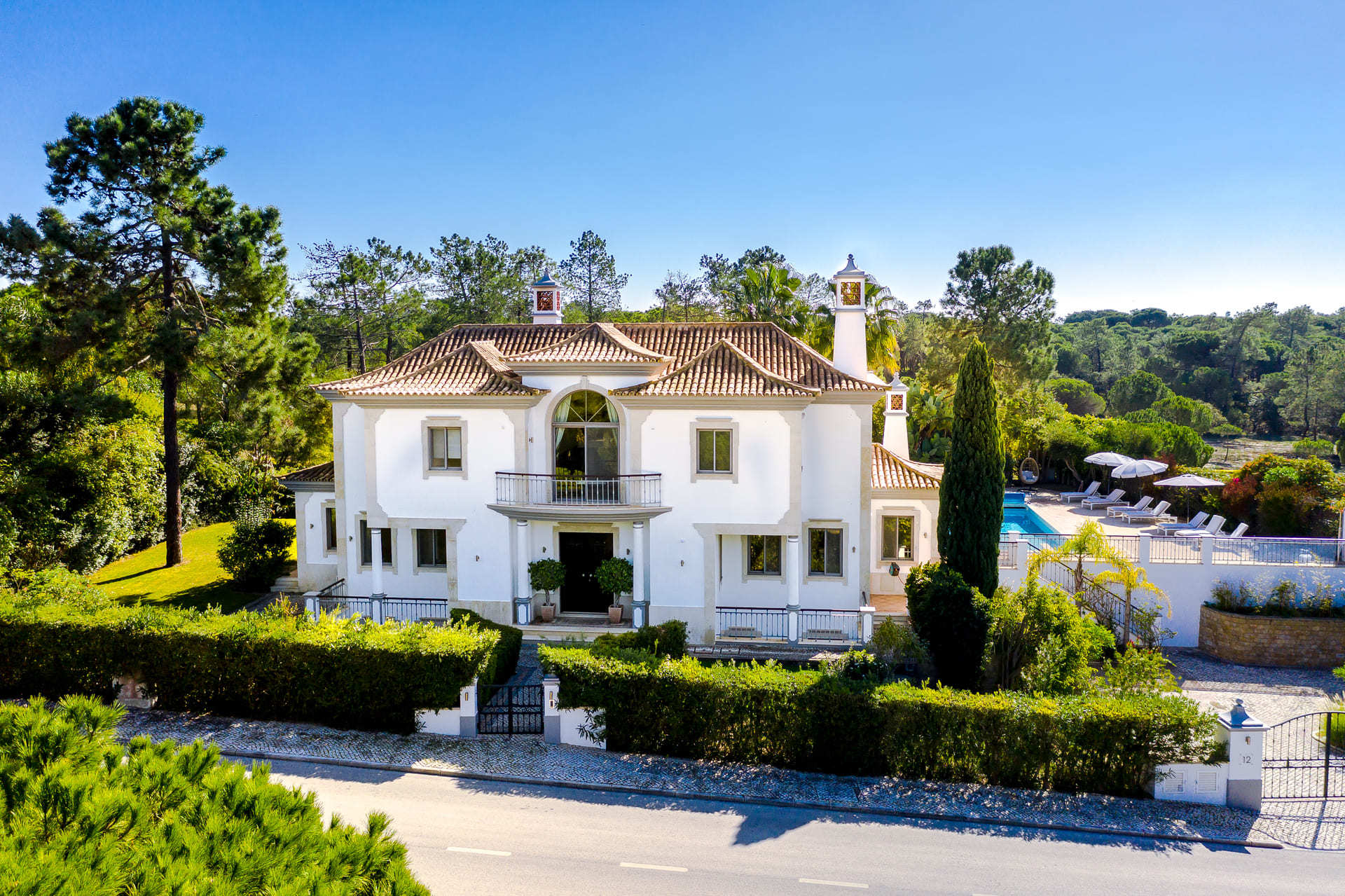 5 Star Villa Hibiscus - Quinta Verde Retreat